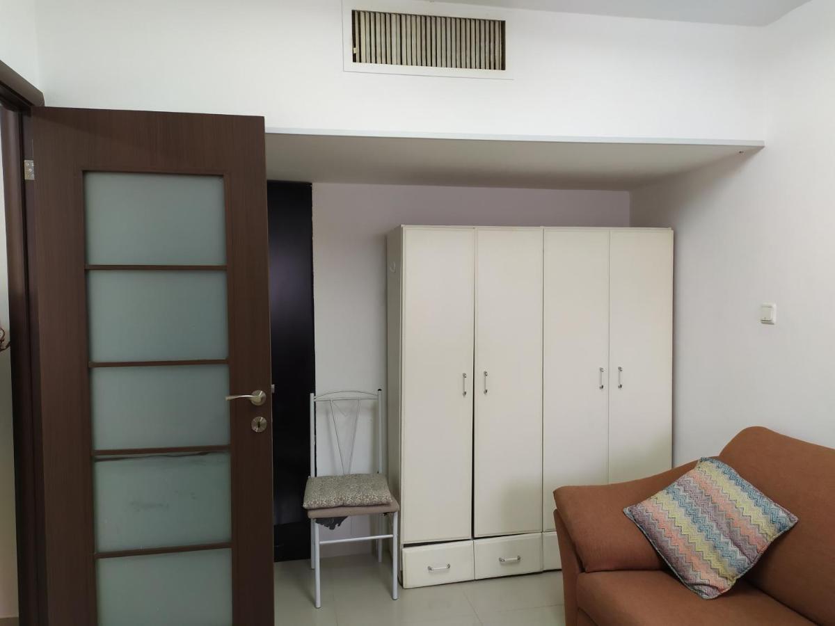 Nelly's Housing Unit Apartment Eilat