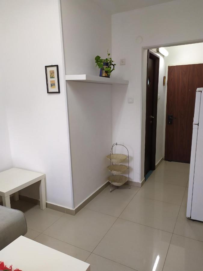 Nelly's Housing Unit * Eilat